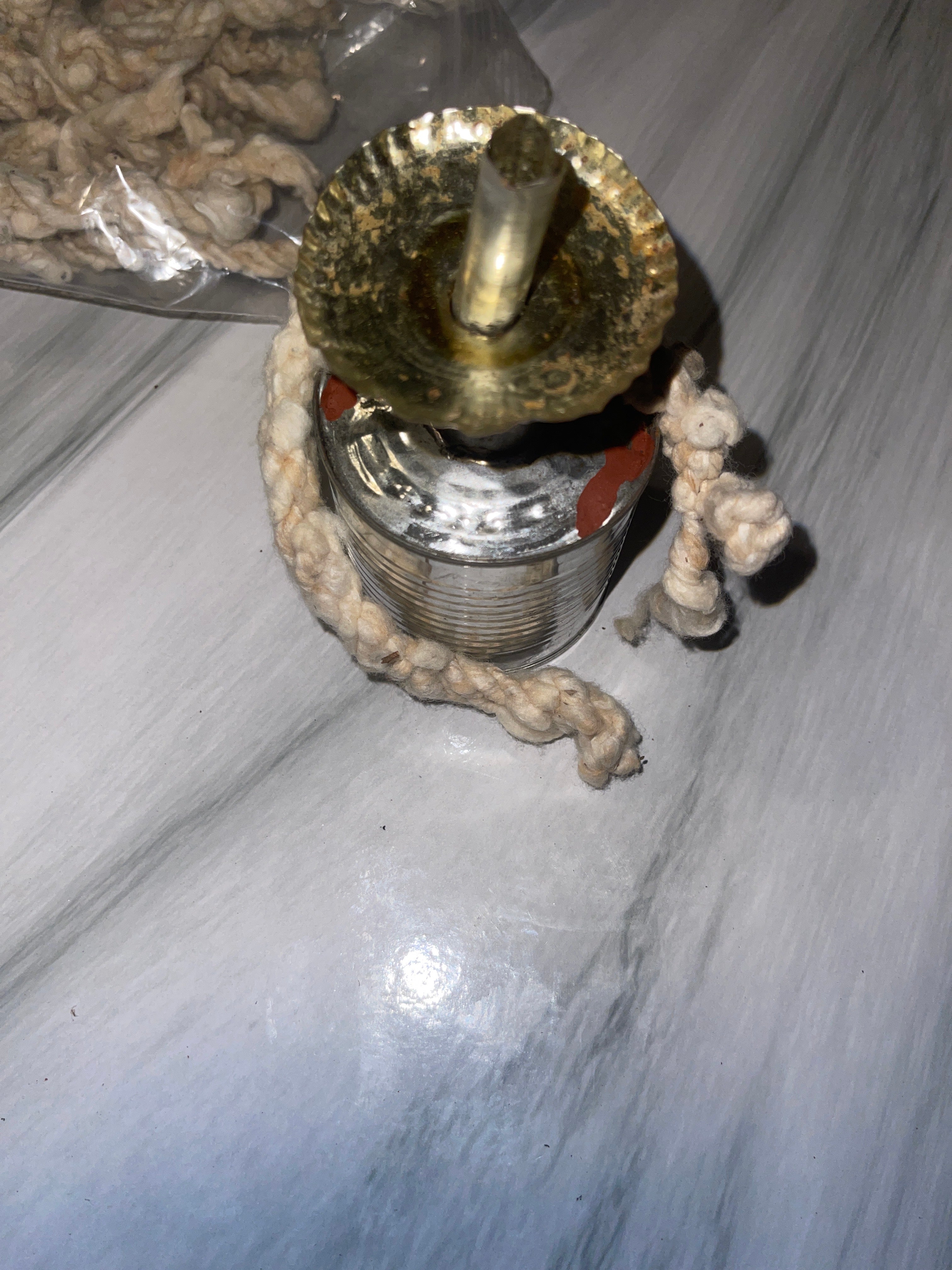 Lamp tèt gridap from Haiti