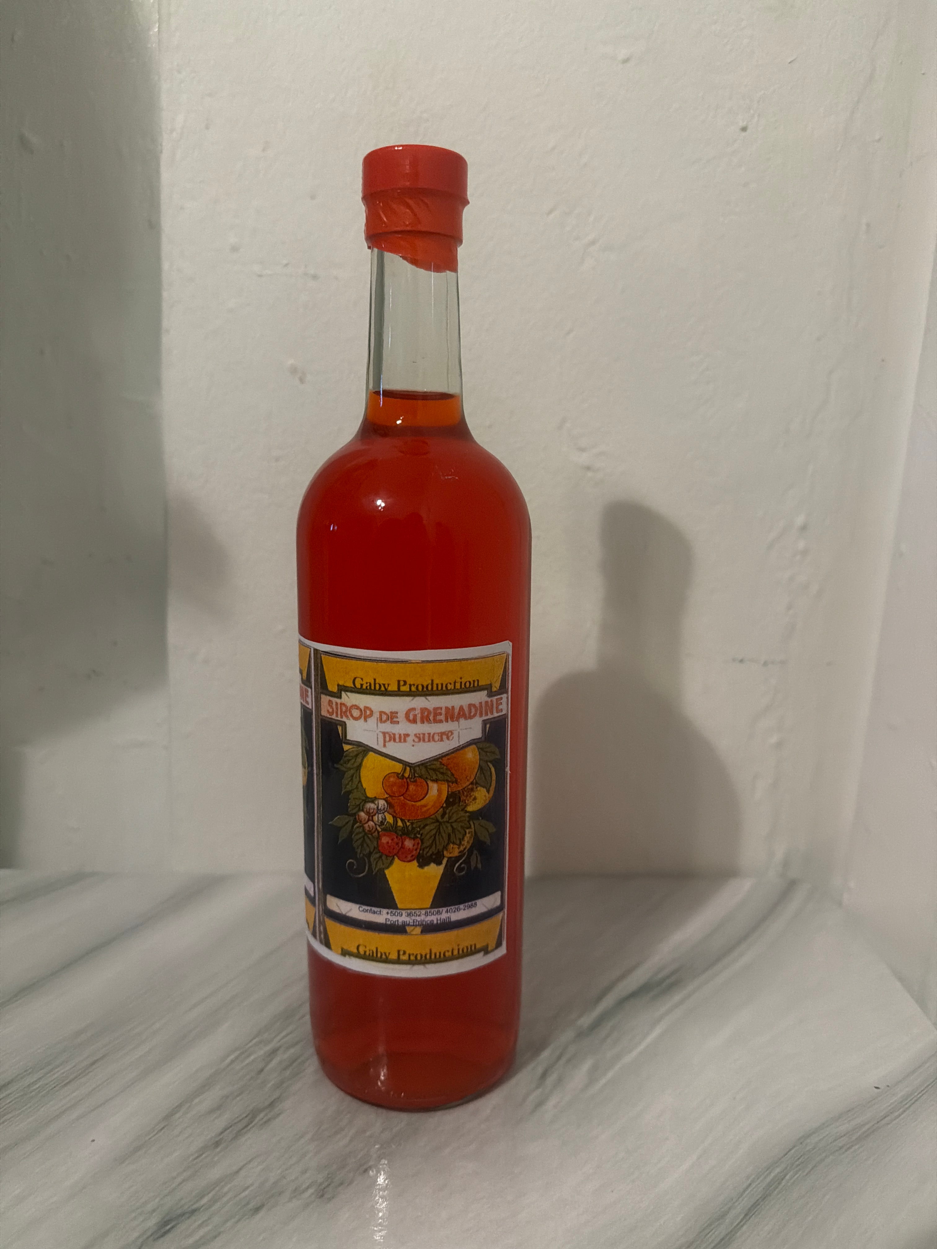 Siro grenadine from Haiti
