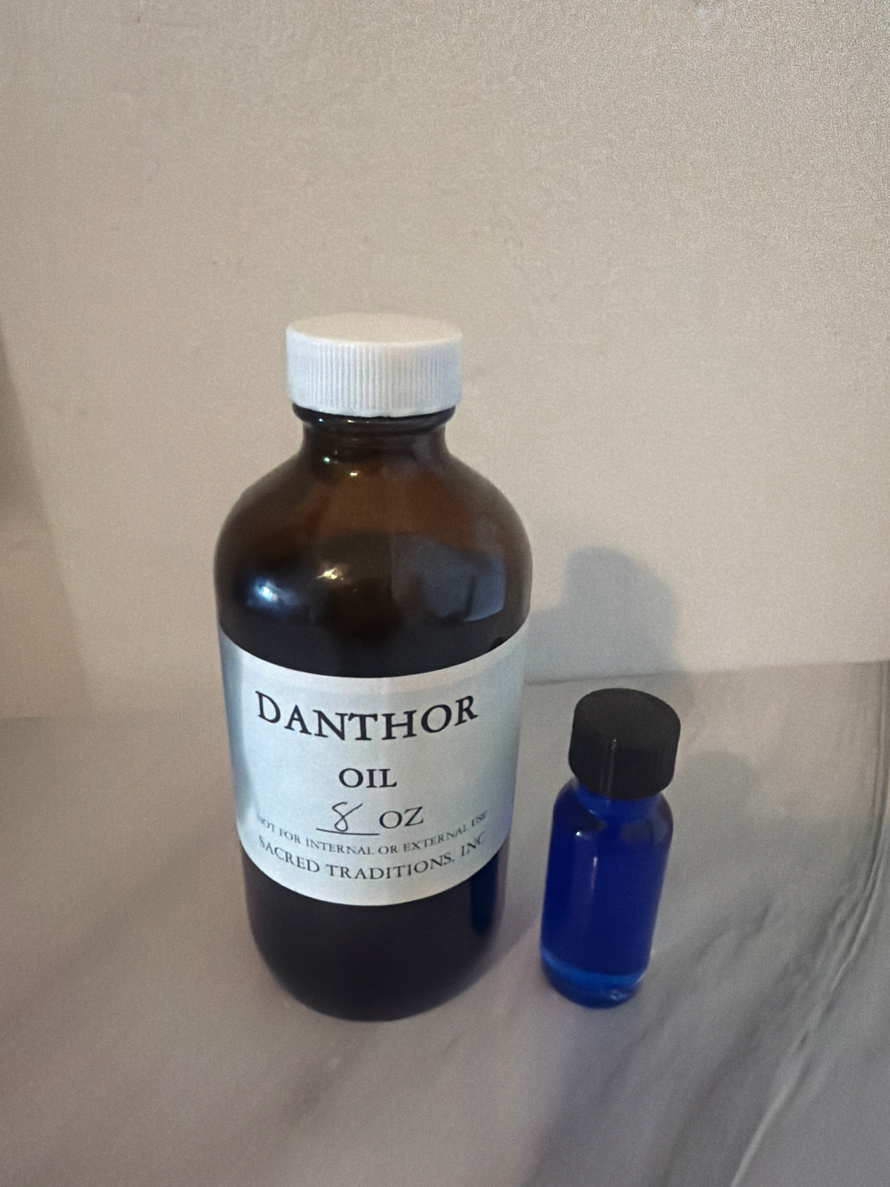 Oil dantor ,Freda ‘grann st Anne bezyen oil tabak oil sante oil acacia oil lilac oil st michel oil commander oil mint oil st altagrace oil do mine oil st Jacques oil sage oil court oil bazilik oil galic oil Jasmine oil van oilvetiv oil camel