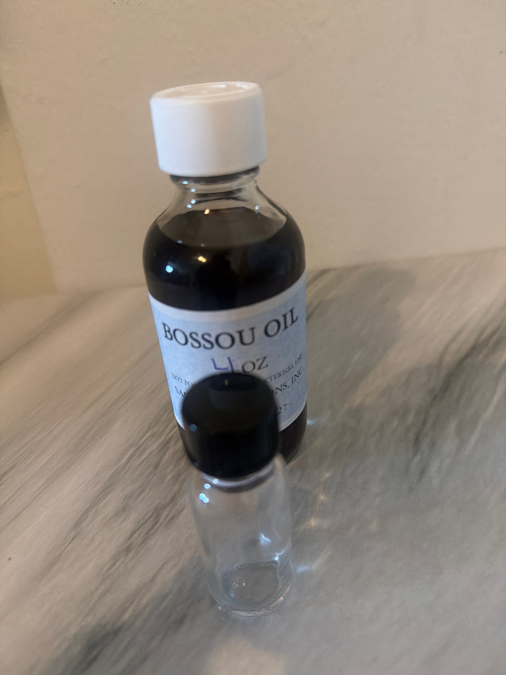 Oil dantor ,Freda ‘grann st Anne bezyen oil tabak oil sante oil acacia oil lilac oil st michel oil commander oil mint oil st altagrace oil do mine oil st Jacques oil sage oil court oil bazilik oil galic oil Jasmine oil van oilvetiv oil camel